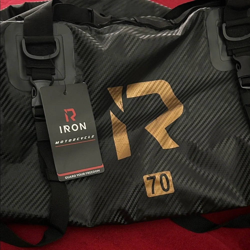 IRON Carbon Black motorcycle Bag